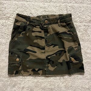 Forever 21 Army Print Skirt